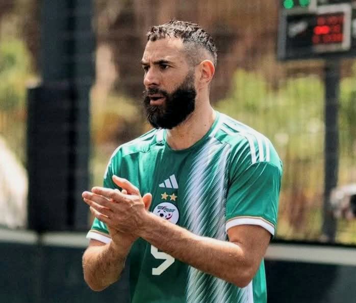 كريم بن زيما يطمح لتمثيل الجزائر في كأس العرب 2025 رغم التحديات القانونية 2 كريم بن زيما يطمح لتمثيل الجزائر في كأس العرب 2025 رغم التحديات القانونية
