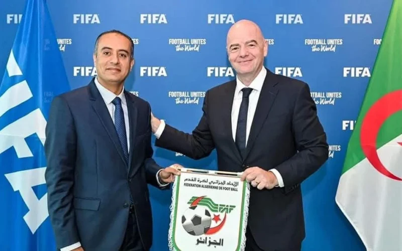 إنفانتينو يبارك للجزائر التأهل التاريخي لمونديال 2026