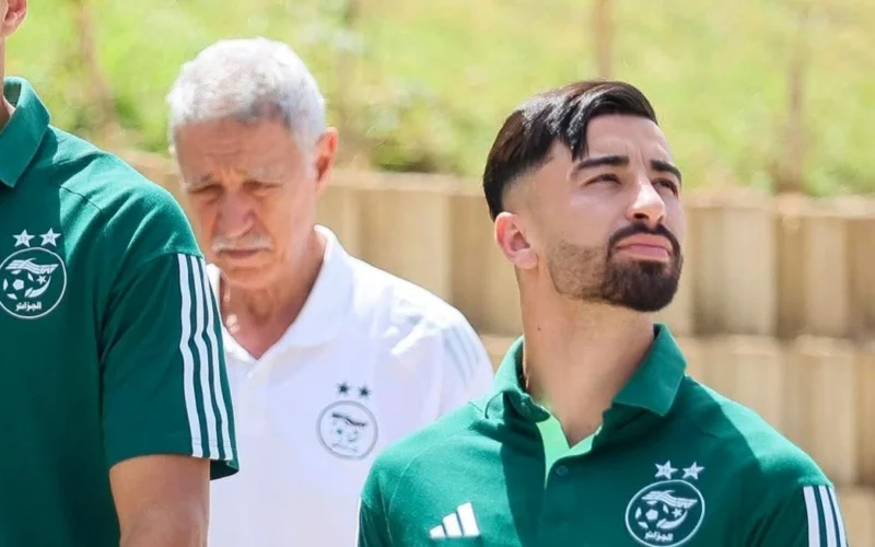 عمورة : “جاهزون للتواجد في المونديال مع الخضر”