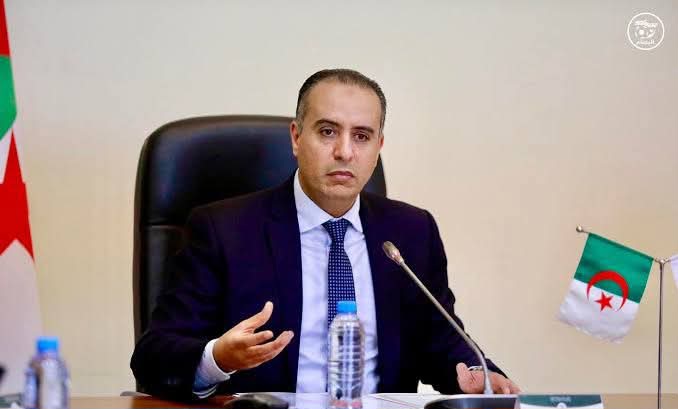تحركات مكثفة لوليد صادي في أمريكا واحتجاج رسمي لدى “فيفا”