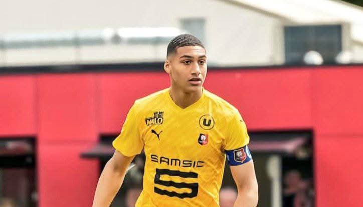 كيليان بلعزوق يلتحق بأكابر رين ويوجه رسالة قوية لمنتخب الجزائر