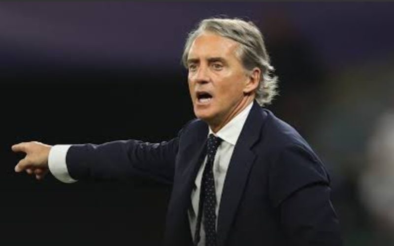 رسمي.. روبرتو مانشيني يتولى رسمياً قيادة المنتخب الإيطالي