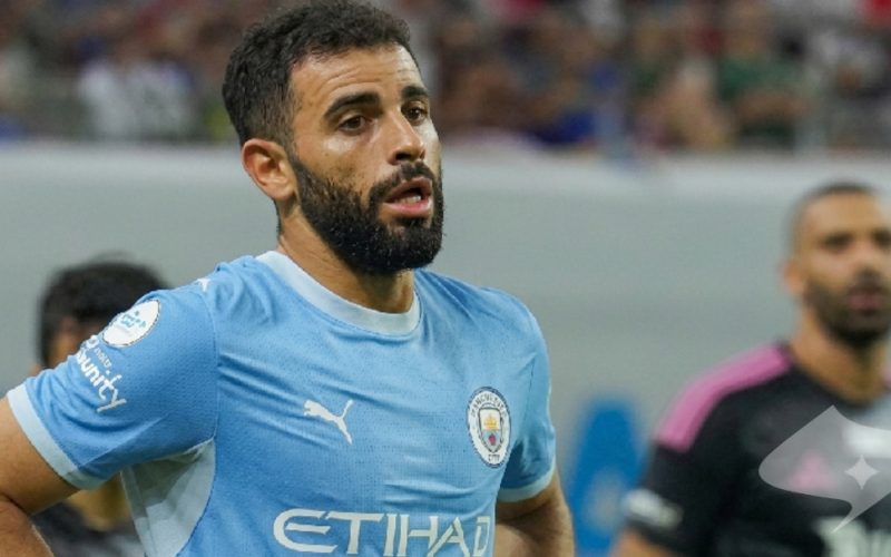 منصب جديد لريان آيت نوري و تنوع تكتيكي في حلة مانشستر سيتي الجديدة