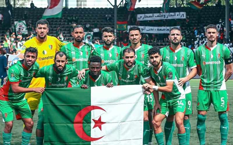 الكاف تنصف مولودية الجزائر قبل مواجهة رينجرز